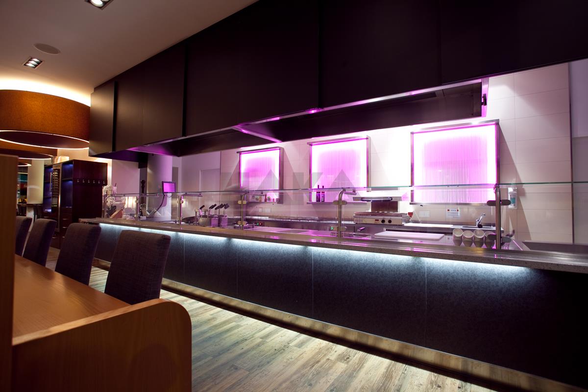 Edle Speisenausgabe Roundabout Montabaur